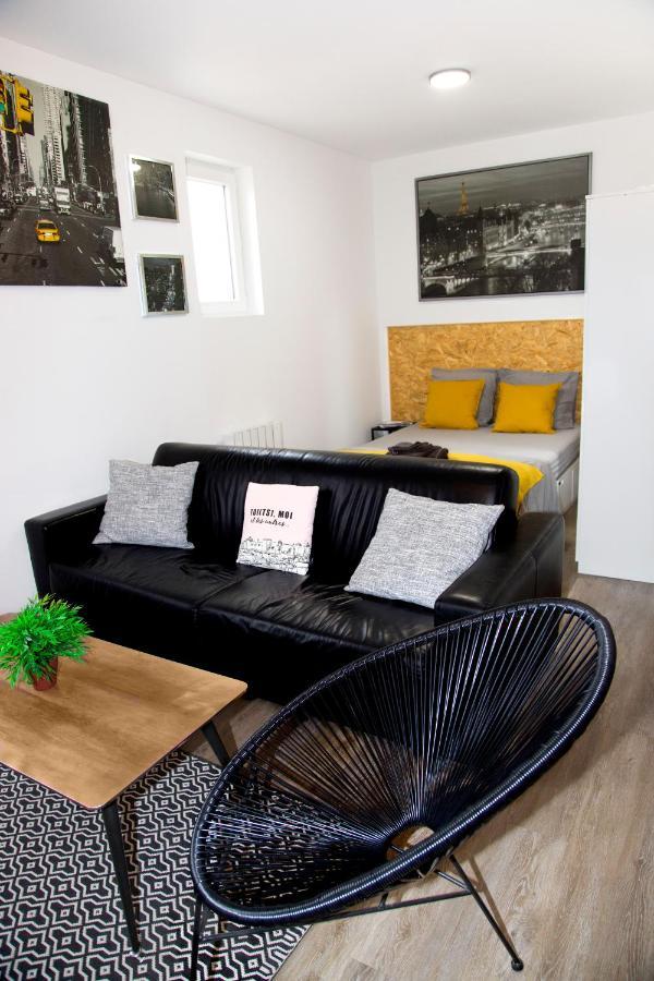 Les Lofts De Provins: Apt 4 المظهر الخارجي الصورة