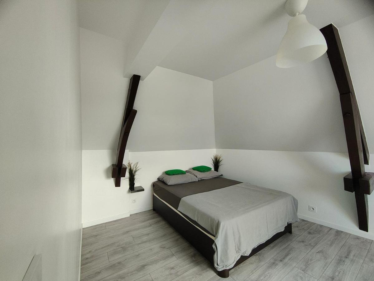 Les Lofts De Provins: Apt 4 المظهر الخارجي الصورة