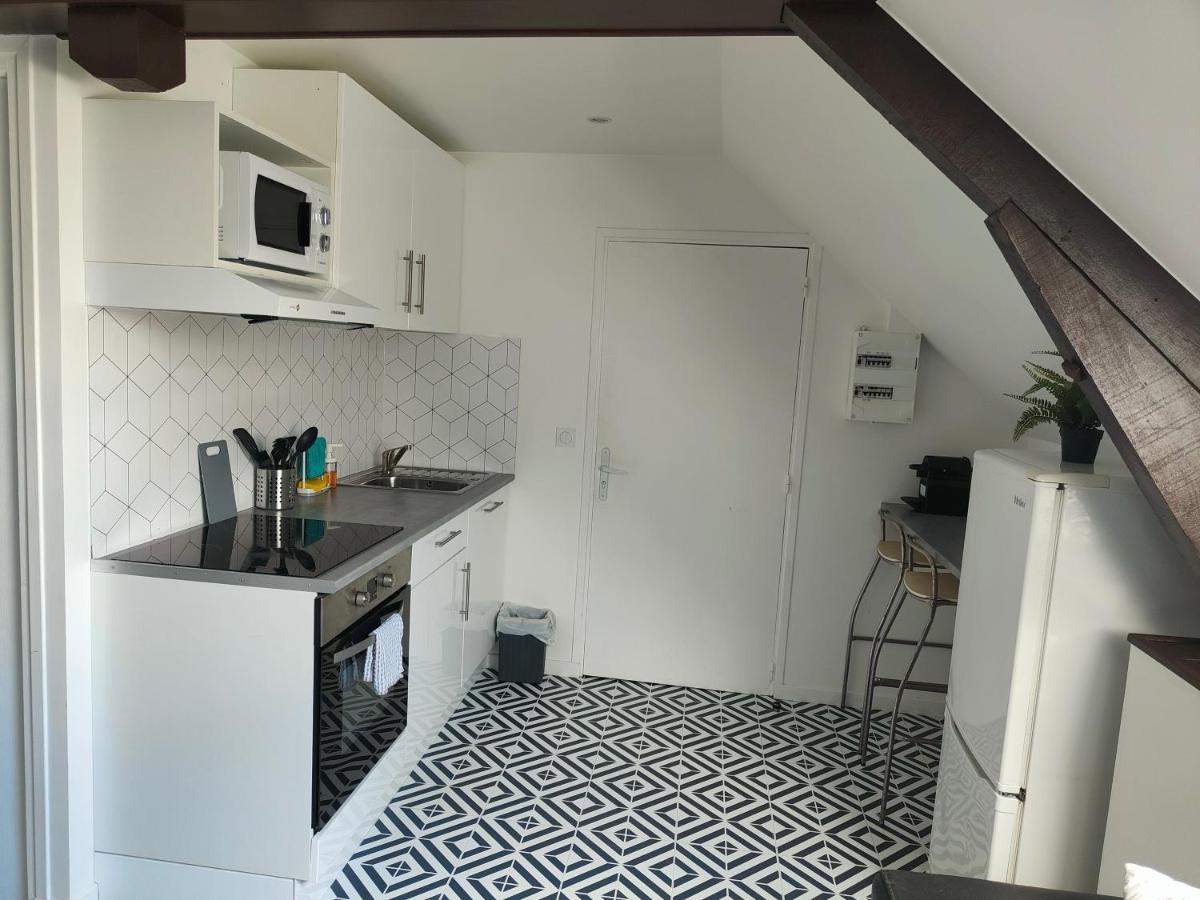 Les Lofts De Provins: Apt 4 المظهر الخارجي الصورة