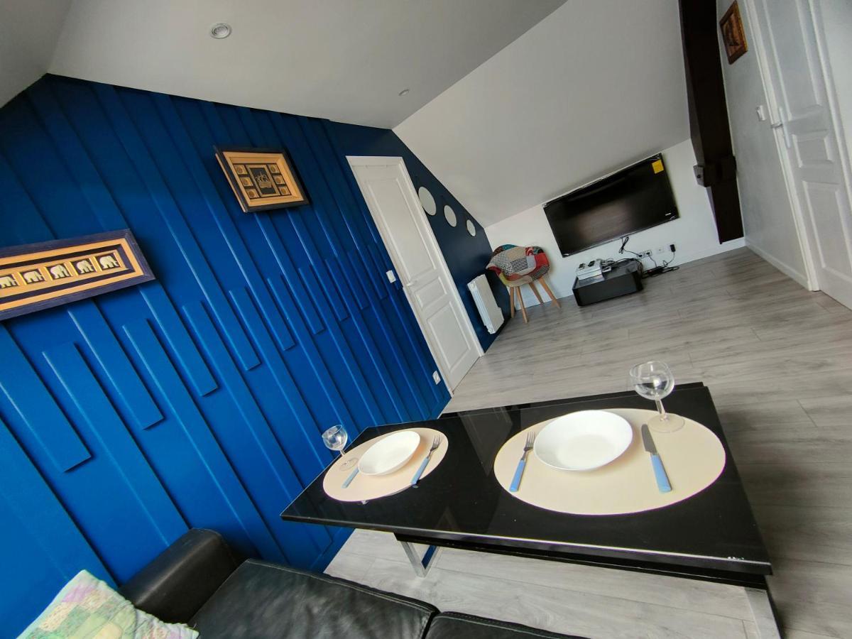 Les Lofts De Provins: Apt 4 المظهر الخارجي الصورة
